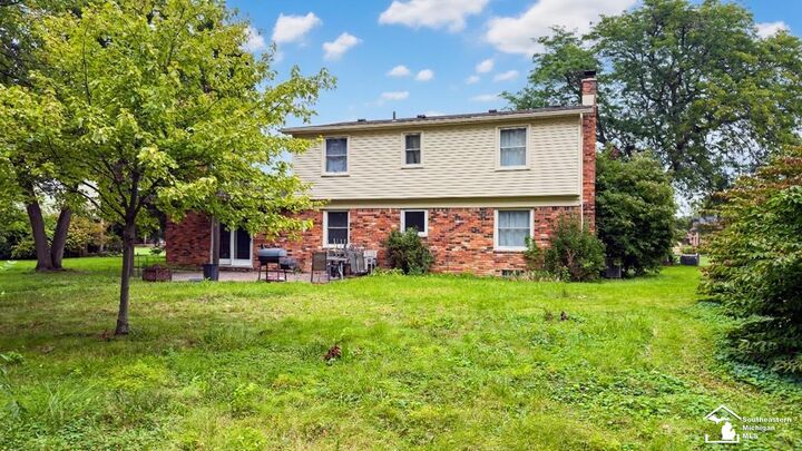 Property Photo: 5481 Raven Parkway Street MI 48161