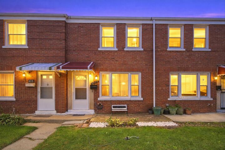 Property Photo: 4017 W 58th Street IL 60629