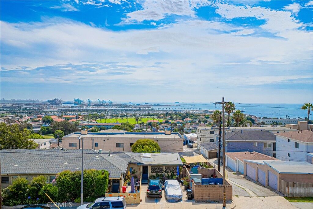 Property Photo: 765 W 26th St #304 CA 90731