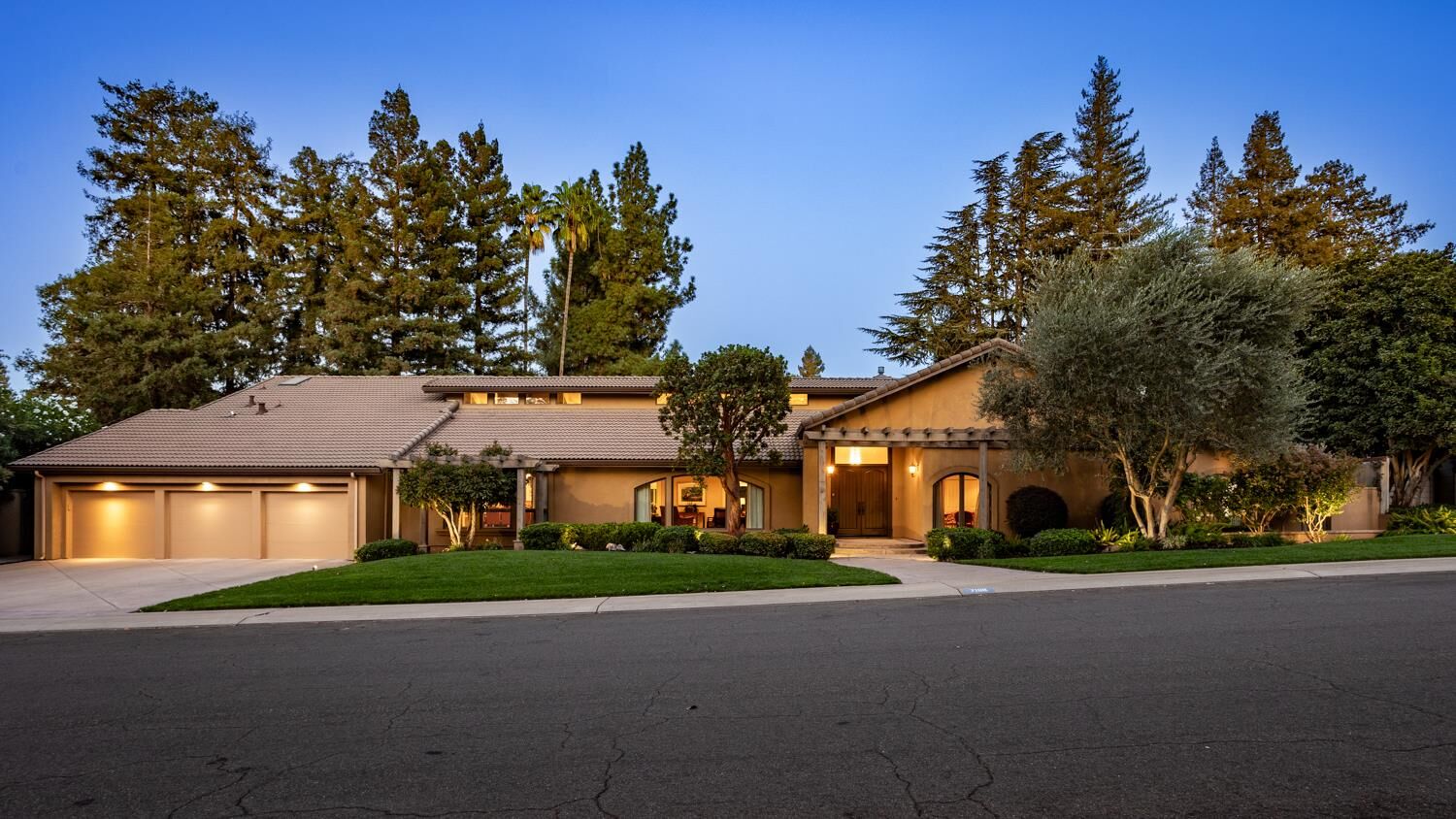 Property Photo:  7108 Hillcrest Drive  CA 95356 
