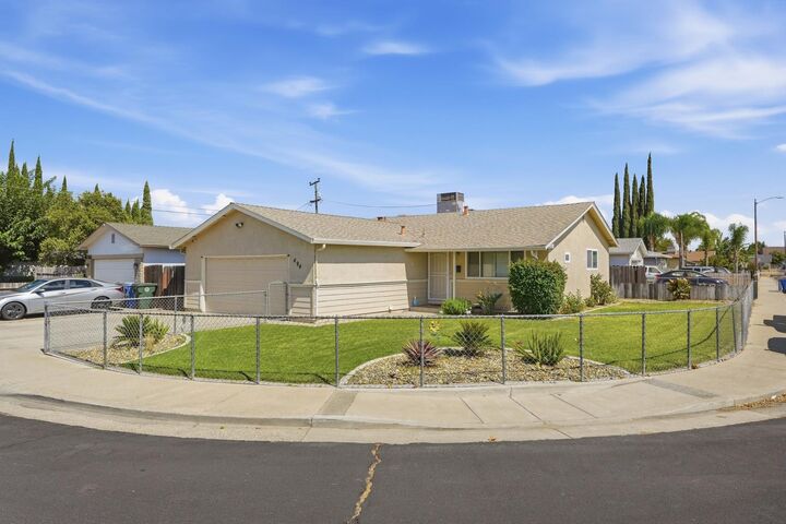 Property Photo: 494 Ore Street CA 95336