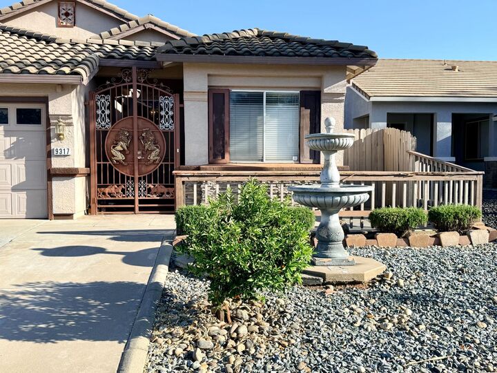Property Photo:  9317 Heathfield Way  CA 95829 