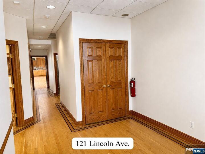 Property Photo:  123 Lincoln Avenue  NJ 07410 