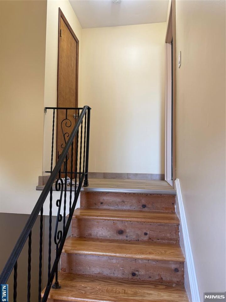 Property Photo:  235 Macarthur Avenue 2  NJ 07026 