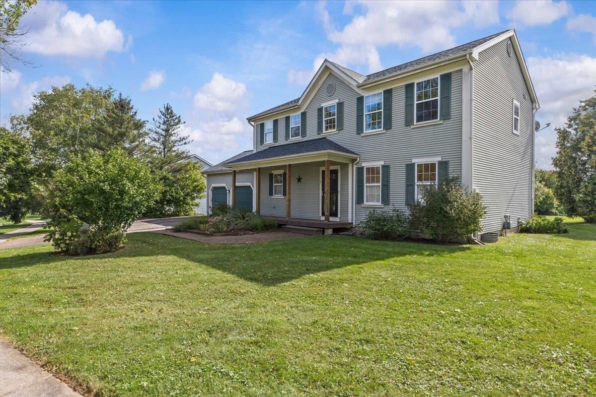 Property Photo:  6 Weathersfield Bow  VT 05452 