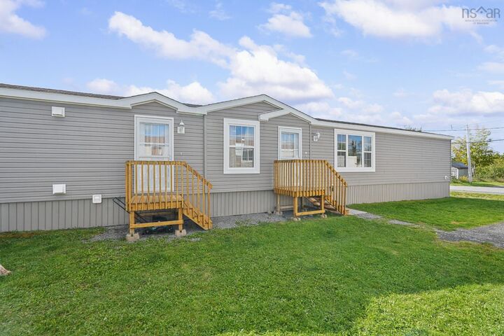 Property Photo:  32 Davis Drive  NS B0N 1Z0 