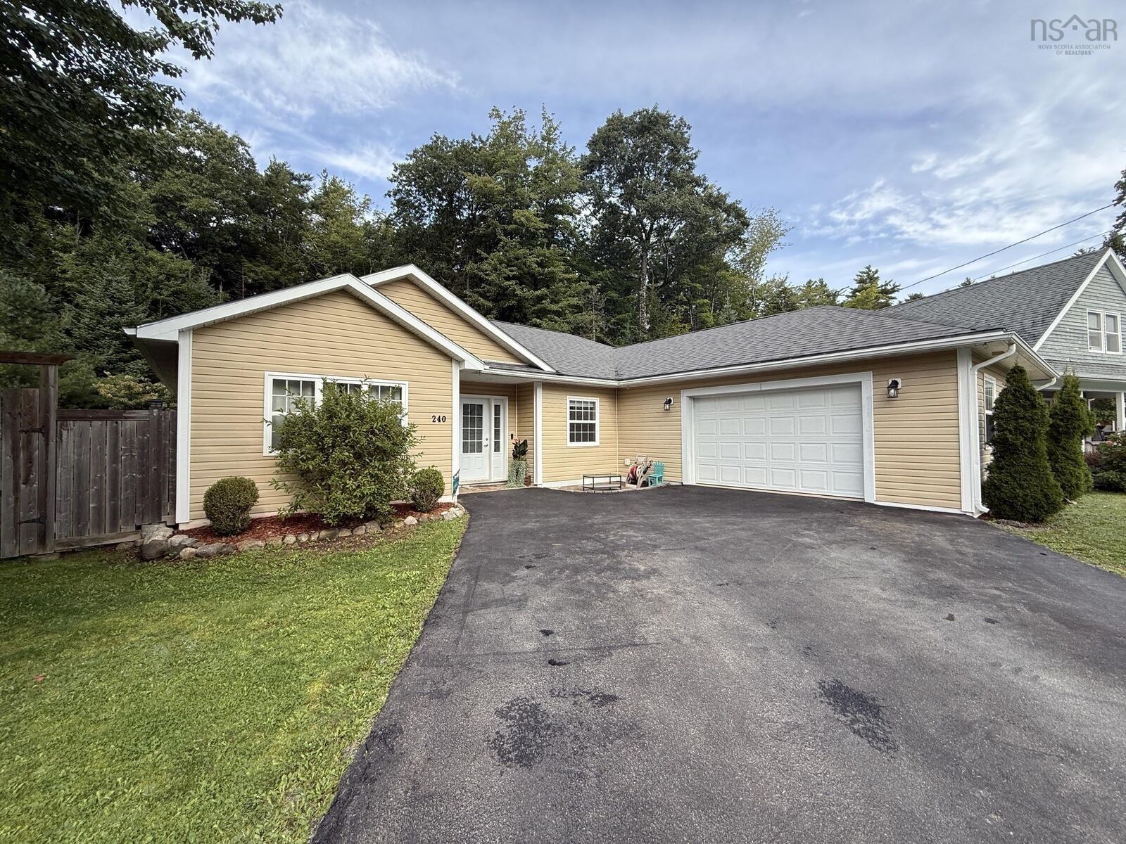 Property Photo:  240 Winburn Avenue  NS B4V 9A4 
