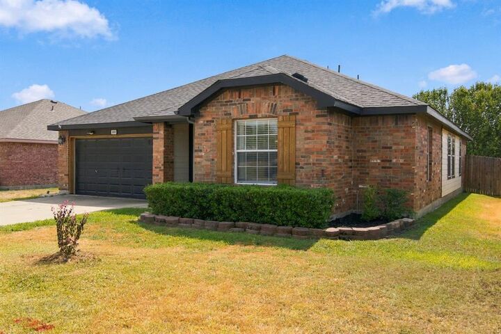 Property Photo:  849 Canyon Cove Drive  TX 76028 