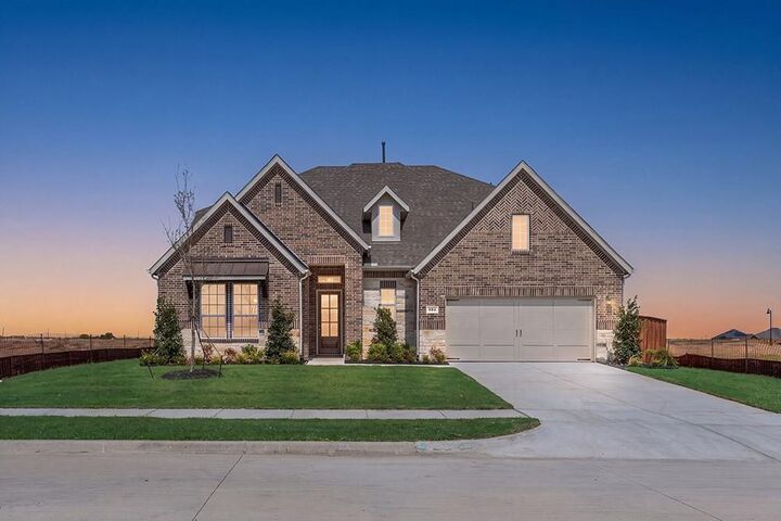 Property Photo:  804 Scarlet Sage Drive  TX 75165 