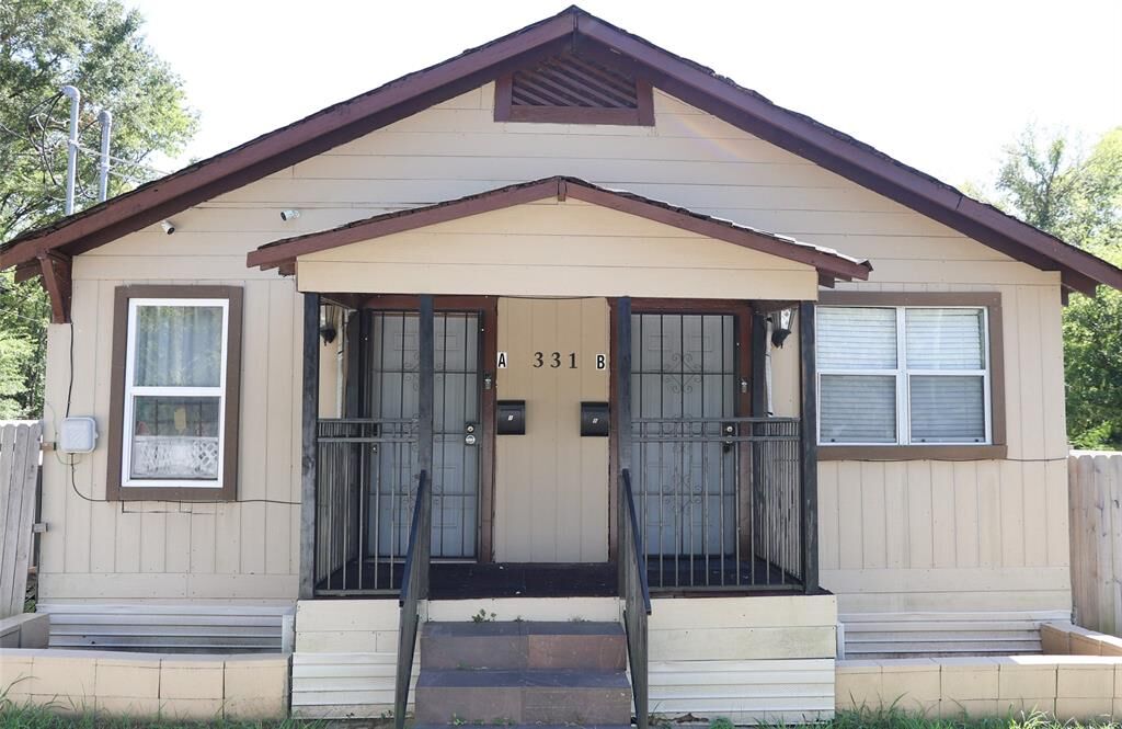 Property Photo: 331 W 75th Street LA 71106