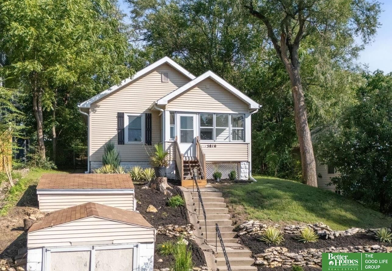 Property Photo:  5810 Cedar Street  NE 68106 