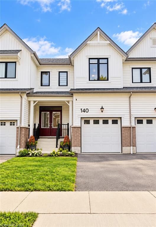 Property Photo: 140 Forestwalk Street ON N2R 0S9