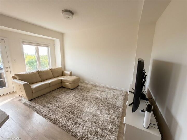Property Photo:  620 Colborne Street 40  ON N3T 0Y1 