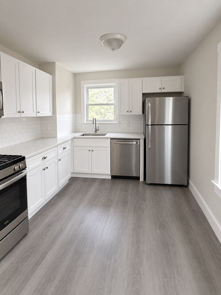 Property Photo: 22 Goldsmith Street 4 MA 01460