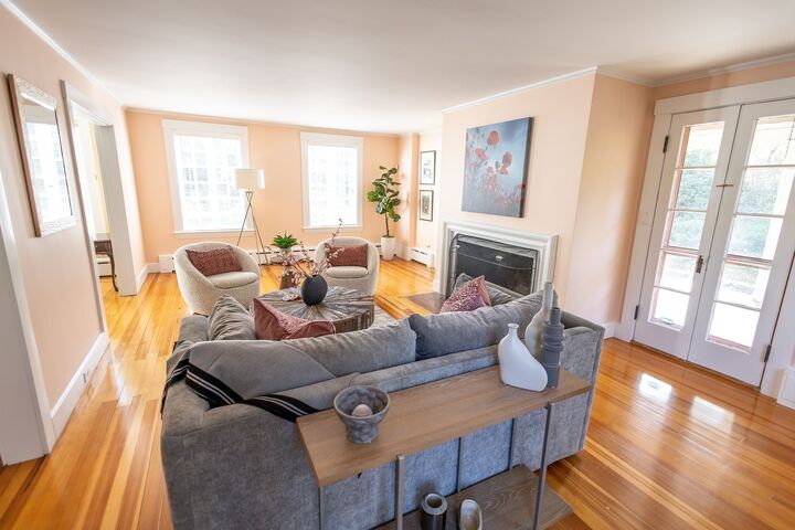 Property Photo:  10 Orchard Road  MA 01930 