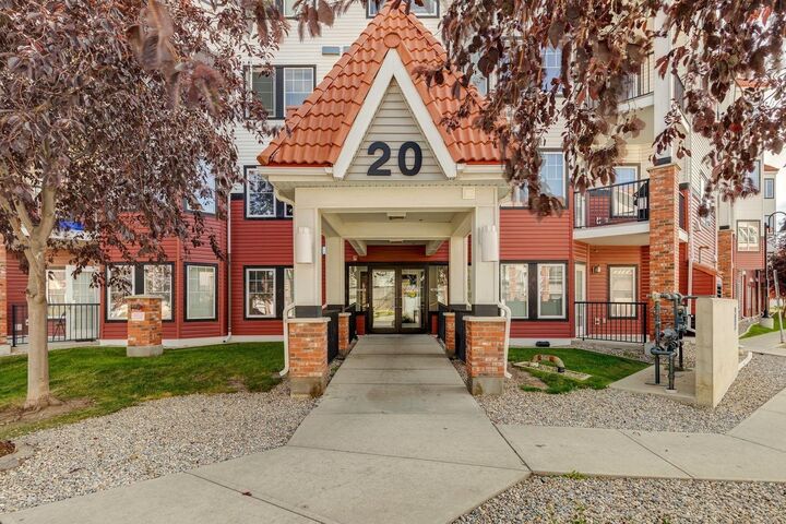Property Photo: 20 Royal Oak Plaza NW 210 AB T3G 0C1