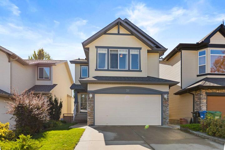 Property Photo: 31 Springborough Way SW AB T3H 5T3
