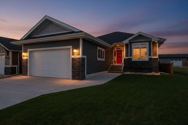 Property Photo:  3007 23 Street  AB T0L 1R0 