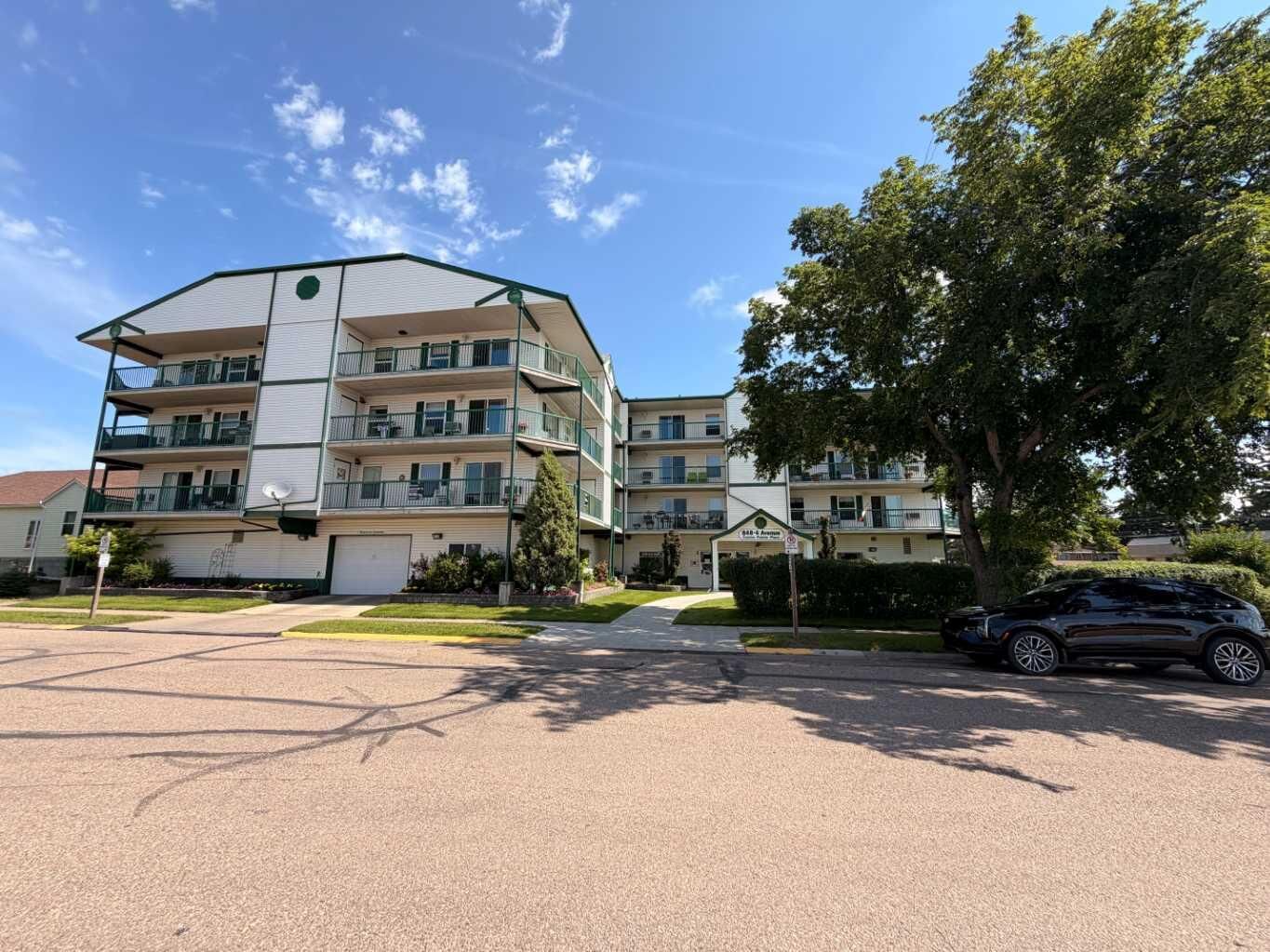Property Photo:  848 4 Avenue 307  AB T9W 1V6 