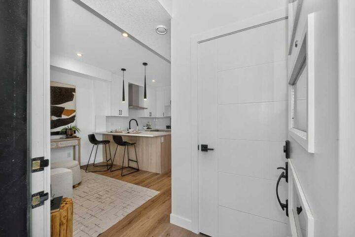 Property Photo:  200 Belvedere Boulevard SE 810  AB T2A 8A7 