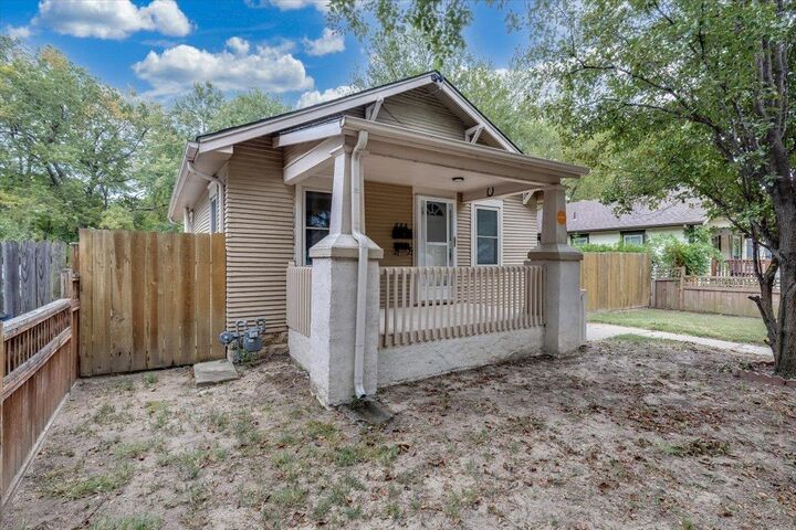 Property Photo: 444 N Edwards Ave KS 67203-5343