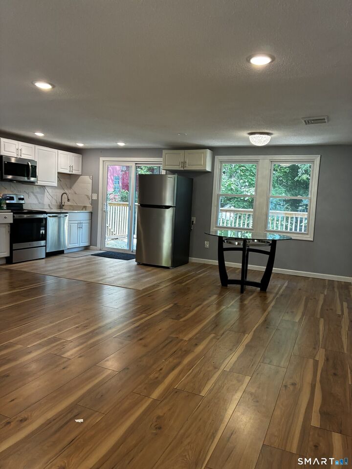 Property Photo:  42 Gordon Avenue  CT 06226 