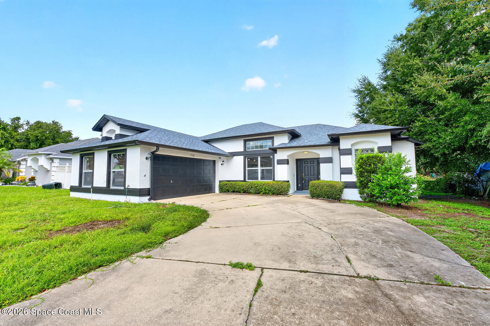 Property Photo: 1448 Hollyhock Street FL 32725