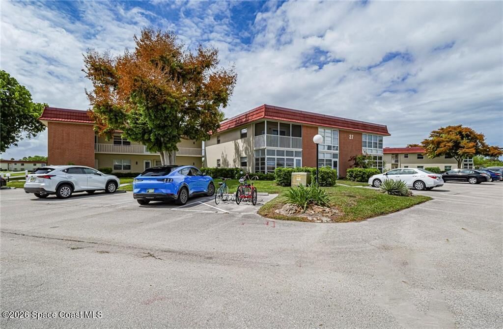 Property Photo:  27 Pine Arbor Lane  FL 32962 