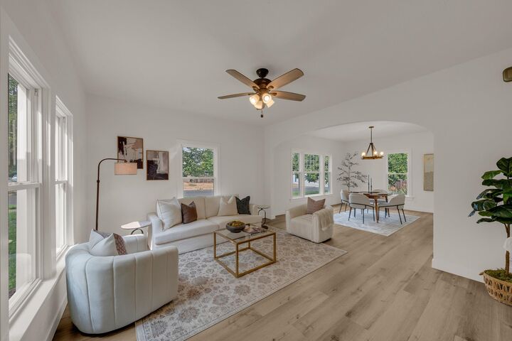 Property Photo: 1128 W Mansfield Ave WA 99205