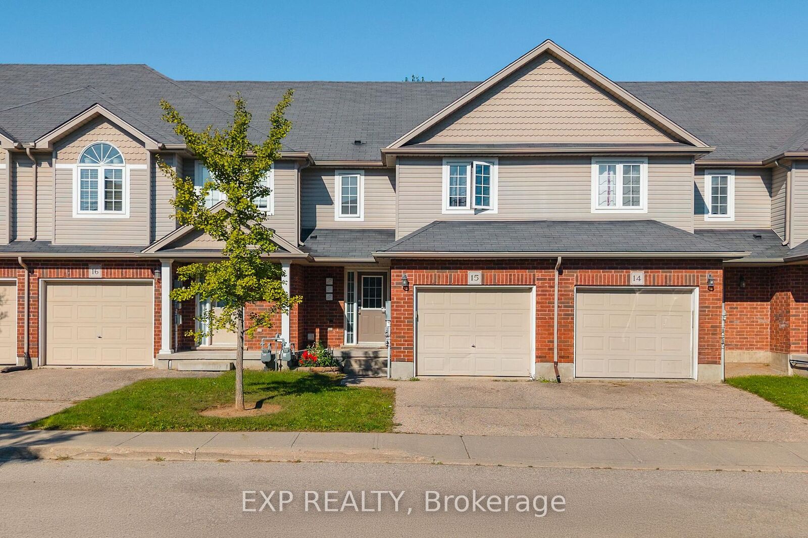 Property Photo:  468 Doon Drive S 15  ON N2P 0A2 