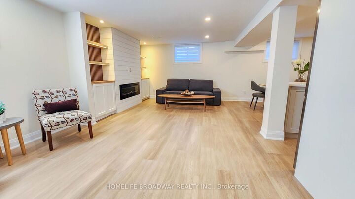 Property Photo:  23 Southdale Drive (Lower)  ON L3P 1J6 