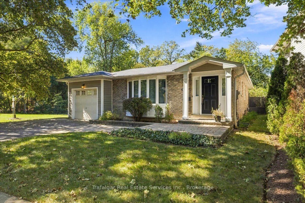 Property Photo:  461 Maple Avenue  ON L6J 2J2 