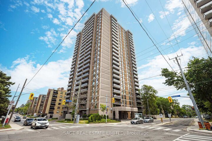 Property Photo:  135 Marlee Avenue 1904  ON M6B 4C6 