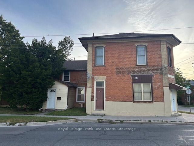 Property Photo: 226 Lake Street ON K9J 3J1