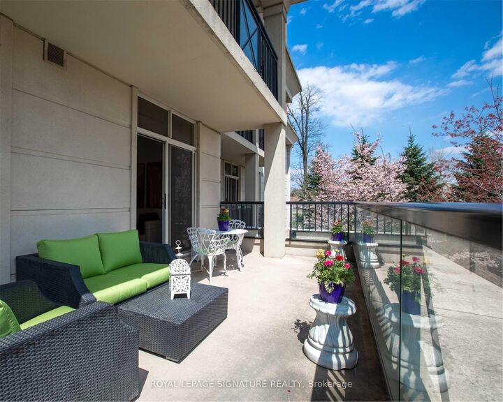 Property Photo:  1105 Leslie Street 212  ON M3C 4G9 