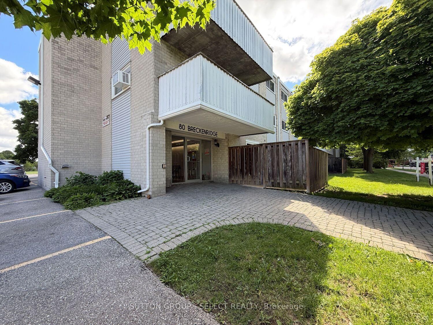 Property Photo:  80 Breckenridge Drive 203  ON N2B 2N9 