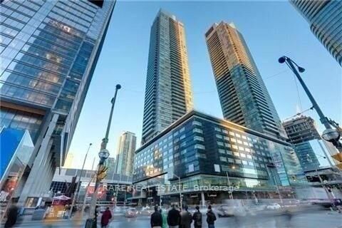 Property Photo:  65 Bremner Boulevard 2911  ON M5J 0A7 
