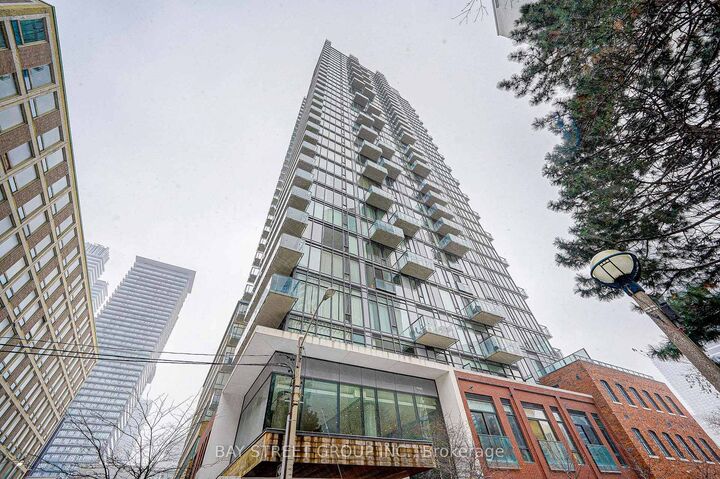 Property Photo:  75 St Nicholas Street 609  ON M4Y 0A5 