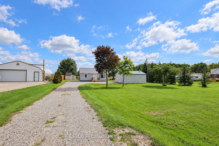 Property Photo:  332532 Plank Line  ON N4G 4H1 