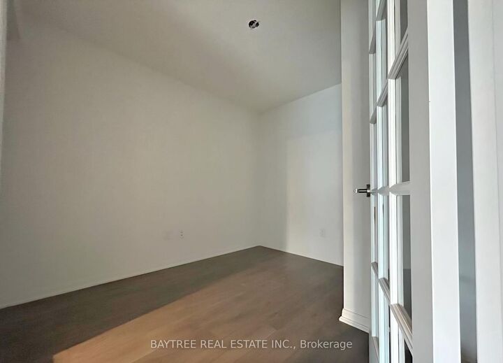 Property Photo:  400 Adelaide Street E 1109  ON M5A 4S3 