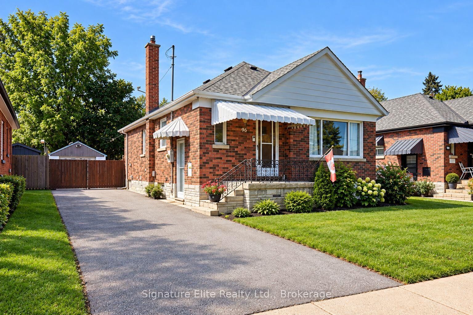 Property Photo: 96 Oakes Avenue ON L1G 6C6