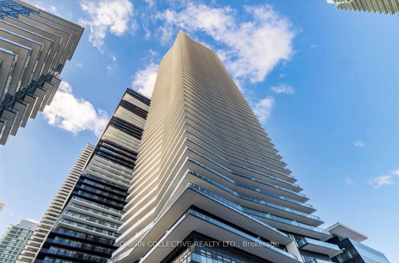 Property Photo:  38 Annie Craig Drive 810  ON M8V 0G9 