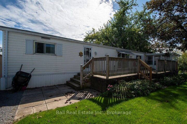 Property Photo:  6 Bayview Drive  ON K0L 2G0 