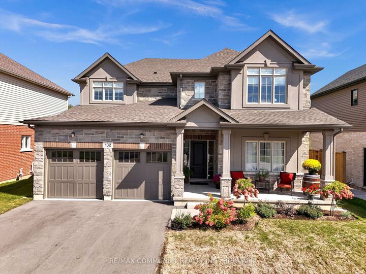 Property Photo:  132 Westcott Road  ON L3C 0K9 