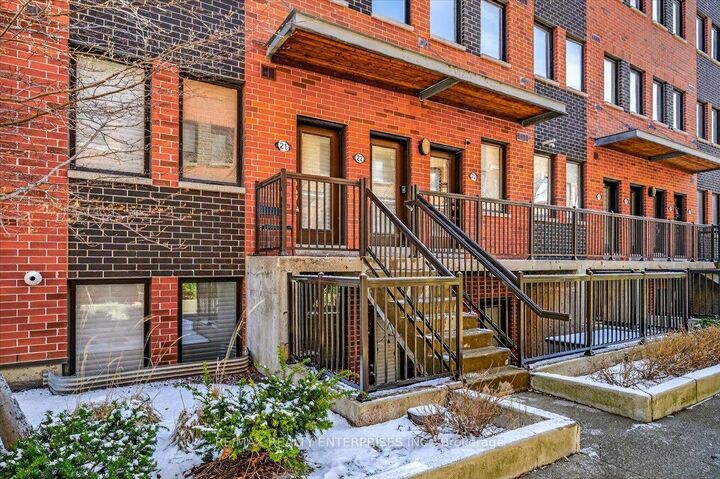 Property Photo:  871 Wilson Avenue 21  ON M3K 1E6 