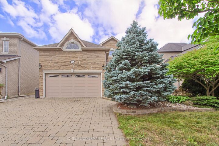 Property Photo:  61 Pemberton Road  ON L4C 3T5 