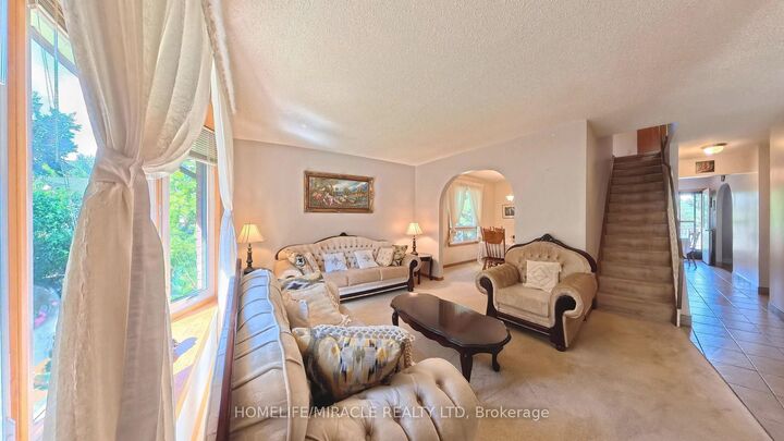 Property Photo: 56 Scenic Wood Crescent ON N2A 3N6