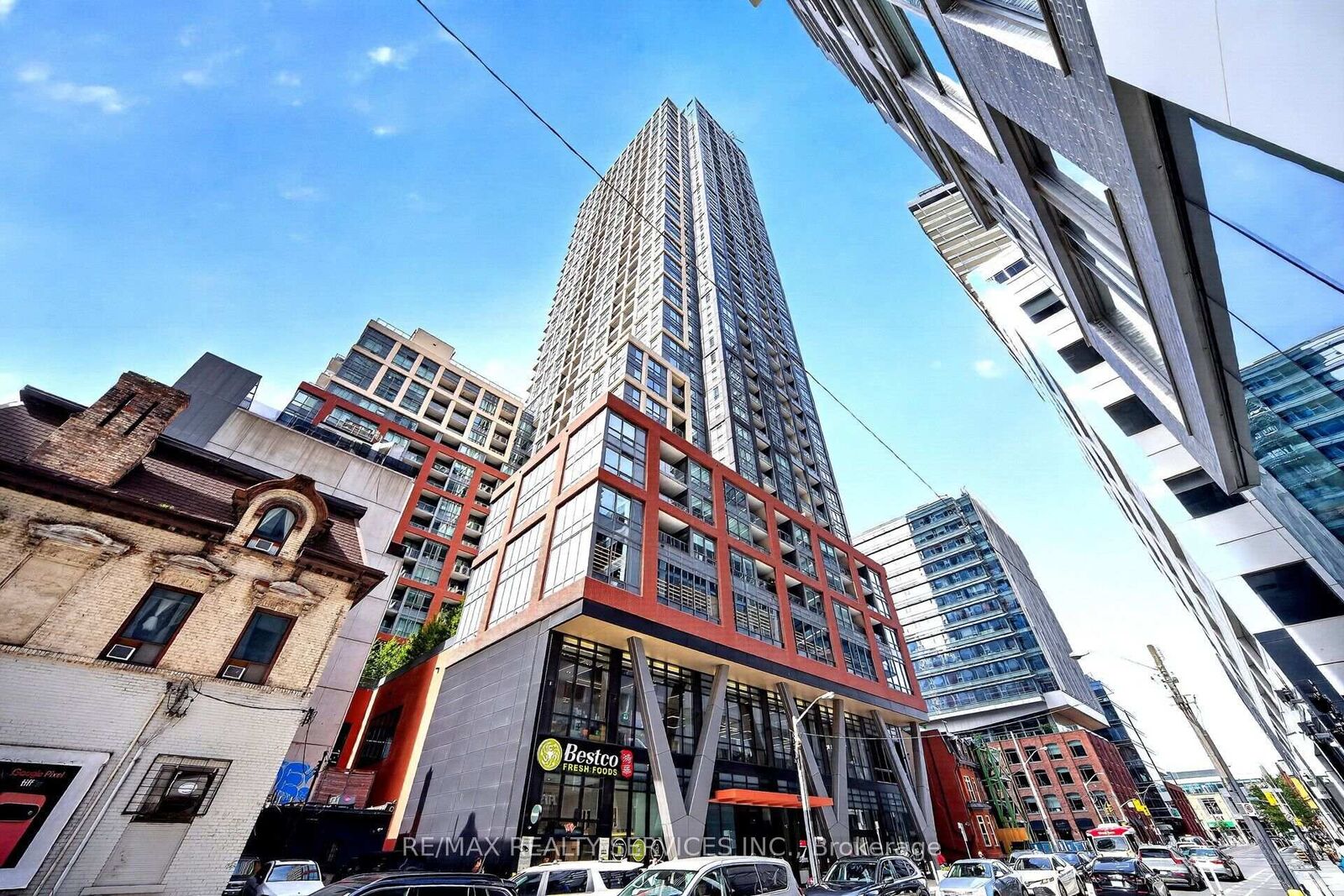 Property Photo: 108 Peter Street 1717 ON M5V 0W2