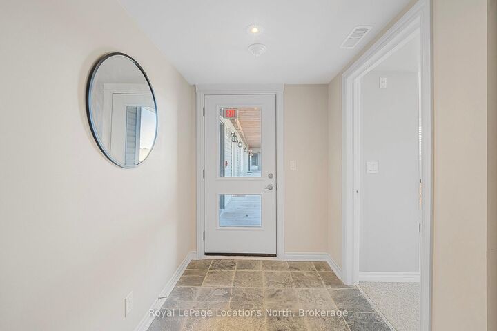Property Photo:  4 Brandy Lane Drive 201  ON L9Y 0X4 