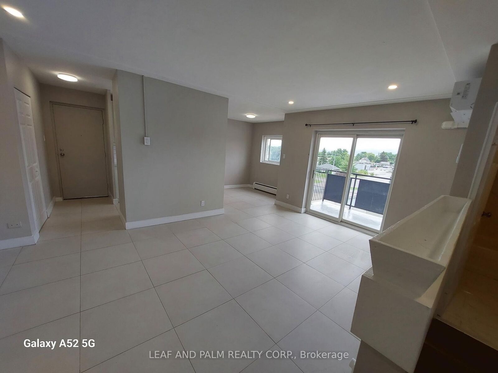 Property Photo:  591 12th Street 9  ON N4N 1W5 